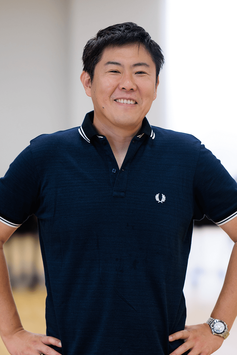 山﨑 秀人